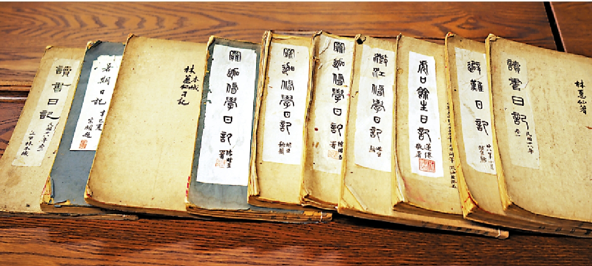 圖:記錄抗戰所見所感的「林氏三姐弟十冊日記」原本歸藏中山大學。\受訪者供圖